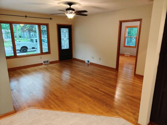 1934 N Center STREET, East Troy, WI 53120