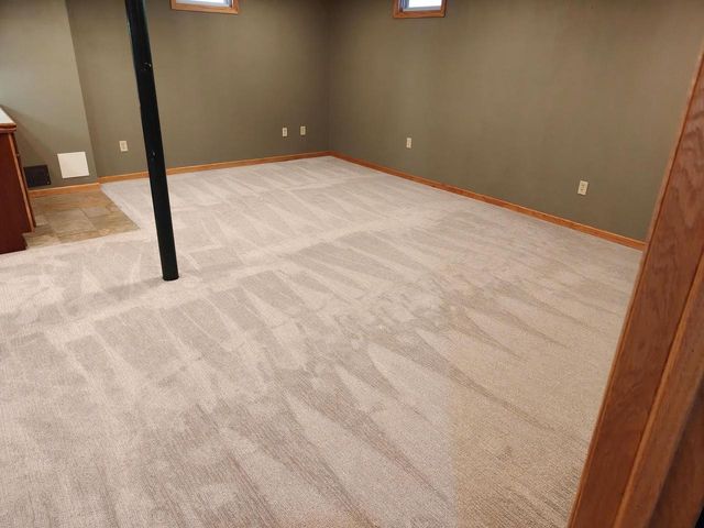 1934 N Center STREET, East Troy, WI 53120