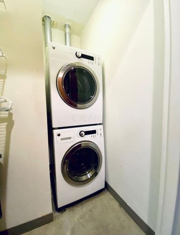 769 N High Street, R304, Columbus, OH 43215