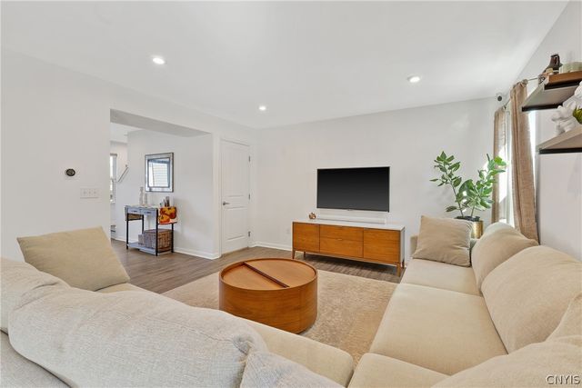 8493 Melo Circle, Clay, NY 13041
