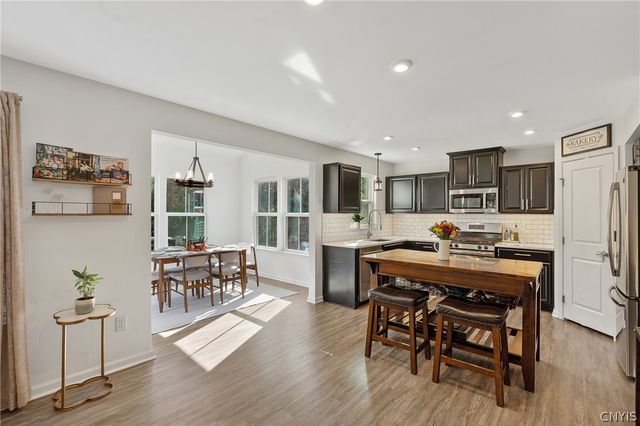 8493 Melo Circle, Clay, NY 13041