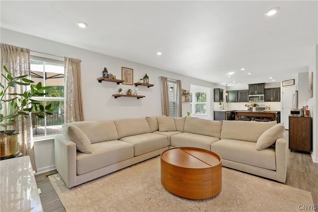 8493 Melo Circle, Clay, NY 13041