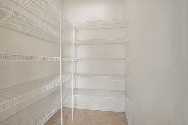 3062 N Filbert Avenue, Fresno, CA 93727