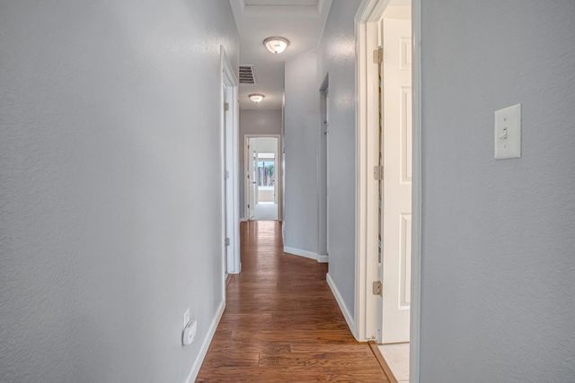 3062 N Filbert Avenue, Fresno, CA 93727