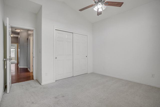 3062 N Filbert Avenue, Fresno, CA 93727