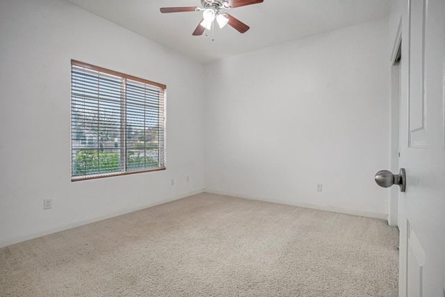 3062 N Filbert Avenue, Fresno, CA 93727