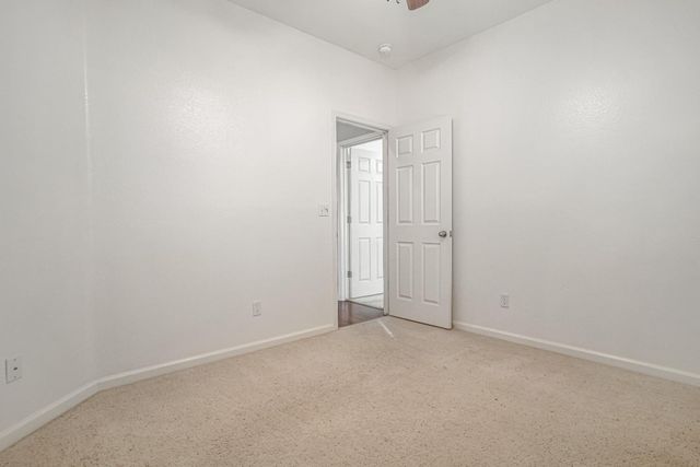 3062 N Filbert Avenue, Fresno, CA 93727