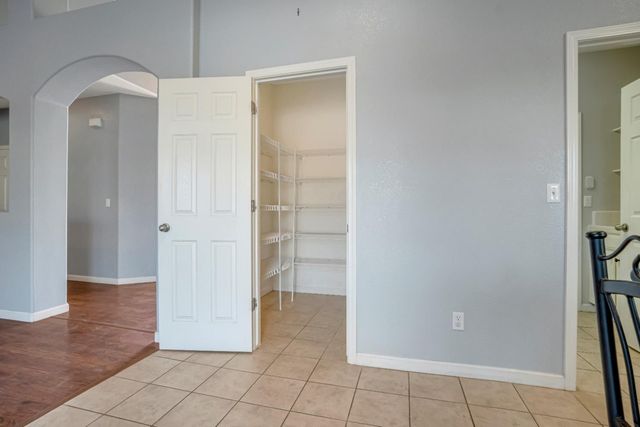 3062 N Filbert Avenue, Fresno, CA 93727