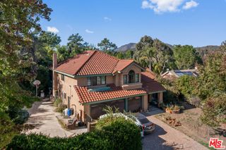 947 Golden Crest Avenue, Newbury Park, CA 91320