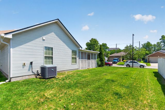 2700 Green Valley Court, Lexington, KY 40511