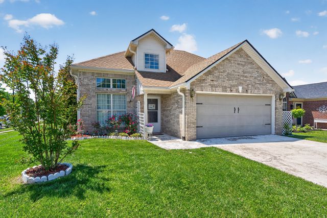 2700 Green Valley Court, Lexington, KY 40511