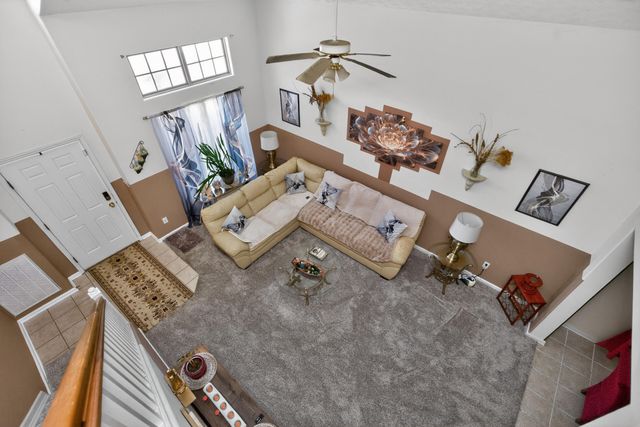 2700 Green Valley Court, Lexington, KY 40511