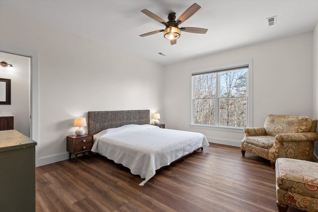 280 Pine Ridge Drive, Signal Mountain, TN 37377