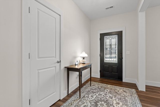 280 Pine Ridge Drive, Signal Mountain, TN 37377