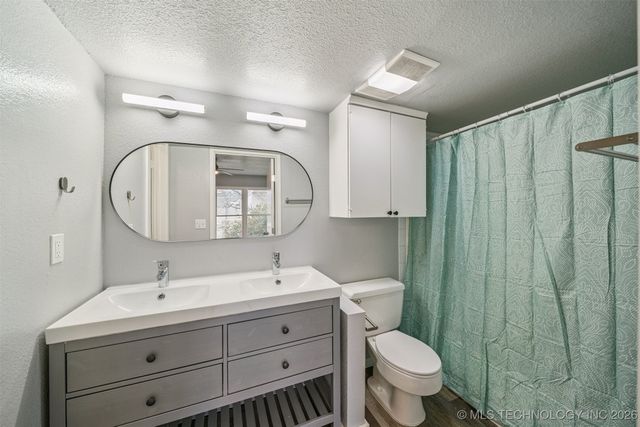 3146 S 101st East Avenue 1201, Tulsa, OK 74146