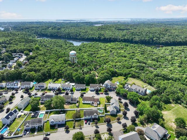 79 Emerald Dr, Lynn, MA 01904