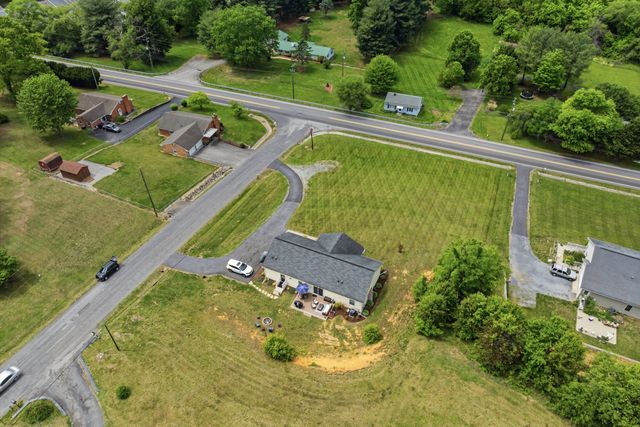 19 Cook AVE, Roanoke, VA 24019