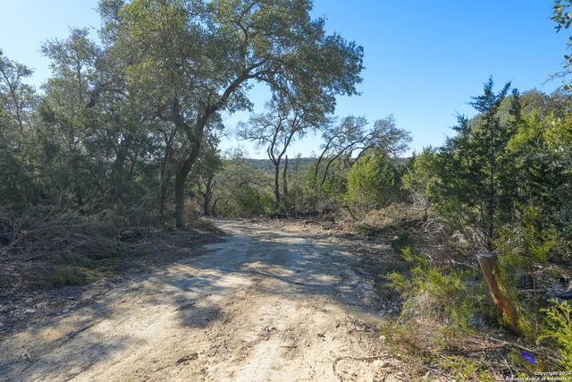 1515 OLD BOERNE RD, Bulverde, TX 78163