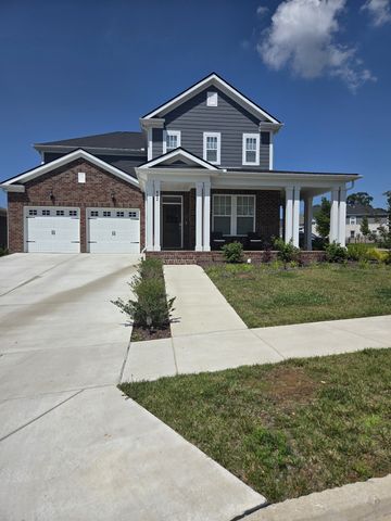 842 Nightingale Ave, Hendersonville, TN 37075