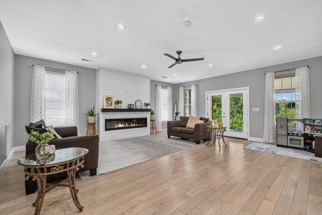 324 Coachlight Road, Hot Springs, AR 71913