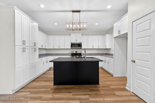 171 Locust Drive, D'iberville, MS 39540