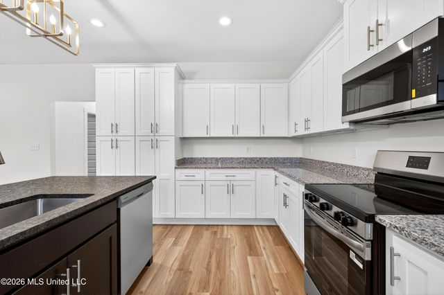 171 Locust Drive, D'iberville, MS 39540