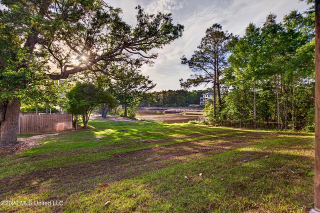 171 Locust Drive, D'iberville, MS 39540