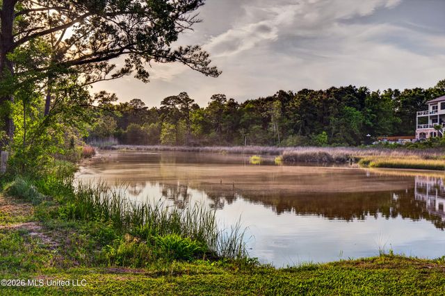 171 Locust Drive, D'iberville, MS 39540