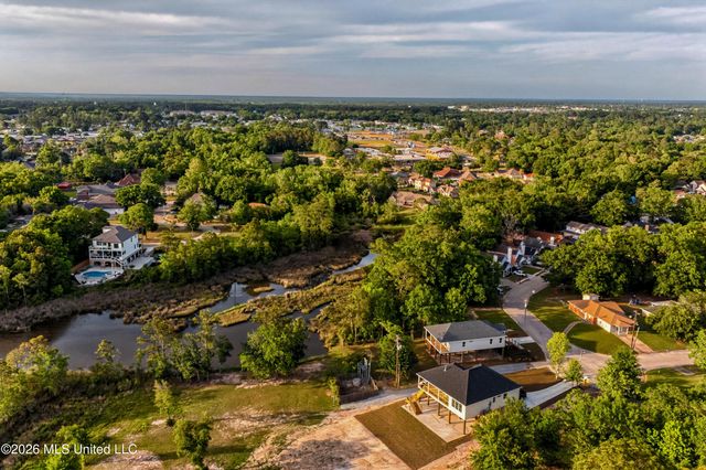 171 Locust Drive, D'iberville, MS 39540
