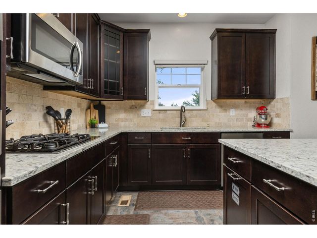 2750 S Muscovey Ln, Johnstown, CO 80534