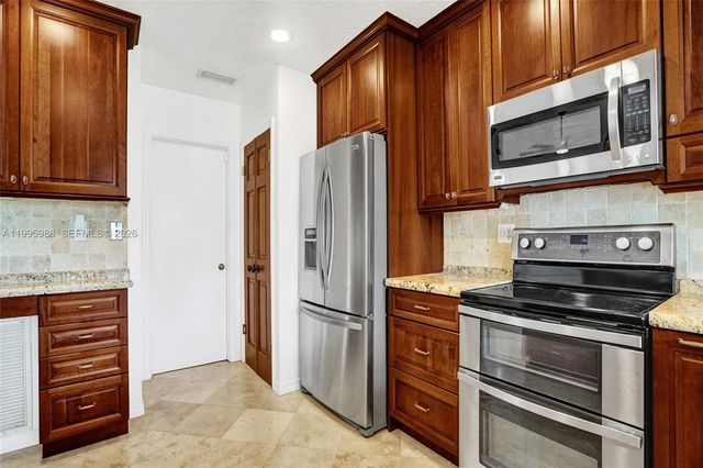 2324 NW 107th Ter, Sunrise, FL 33322