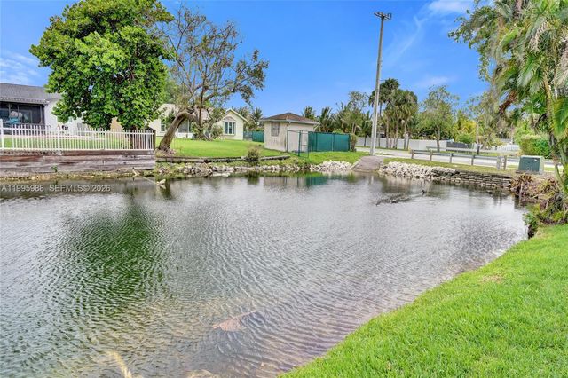 2324 NW 107th Ter, Sunrise, FL 33322