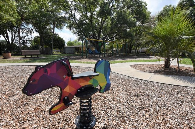 1424 PHYLLIS STREET, Lakeland, FL 33803