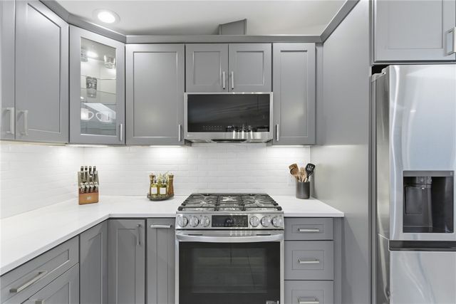 48 Columbus Avenue, North Providence, RI 02911