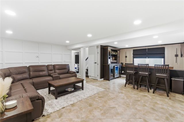 48 Columbus Avenue, North Providence, RI 02911