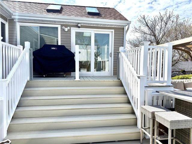 48 Columbus Avenue, North Providence, RI 02911