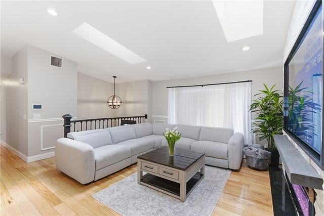 48 Columbus Avenue, North Providence, RI 02911