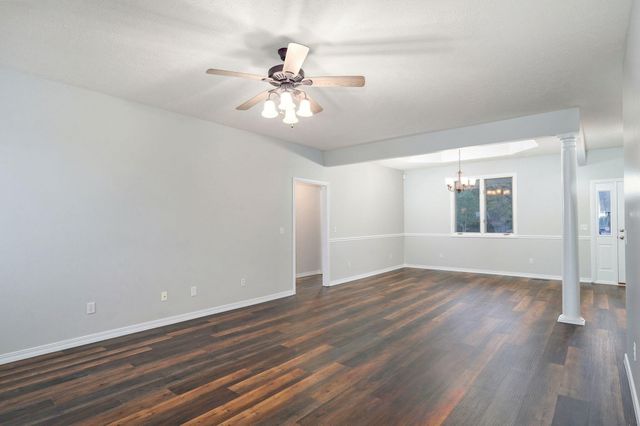 3431 S Briarwood Court, Springfield, MO 65807