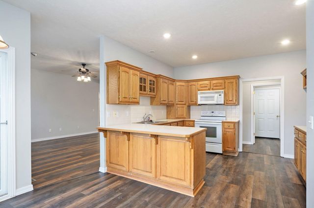 3431 S Briarwood Court, Springfield, MO 65807