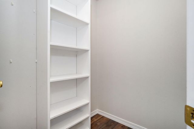 3431 S Briarwood Court, Springfield, MO 65807