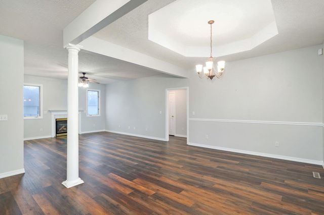 3431 S Briarwood Court, Springfield, MO 65807