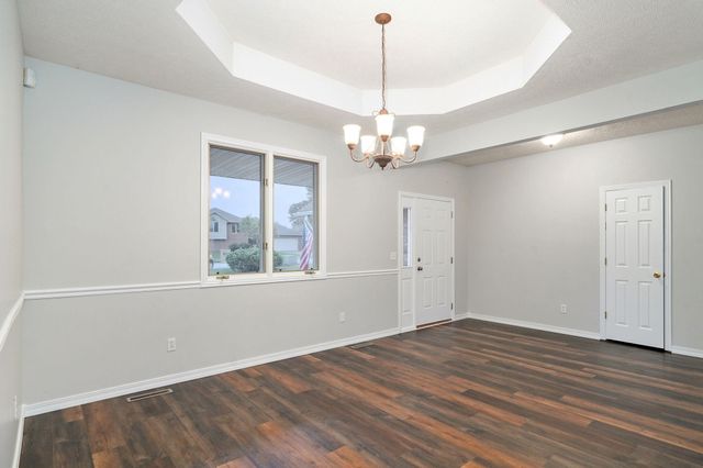 3431 S Briarwood Court, Springfield, MO 65807