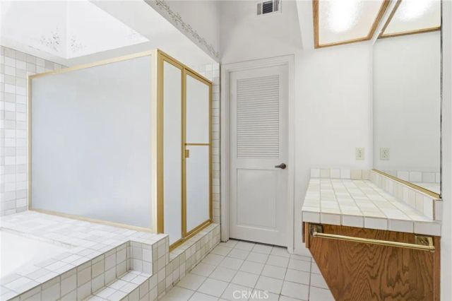 23021 Tiagua, Mission Viejo, CA 92692