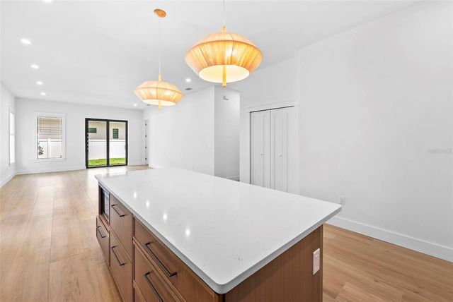 1710 E COMANCHE AVENUE, Tampa, FL 33610