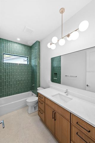 1710 E COMANCHE AVENUE, Tampa, FL 33610