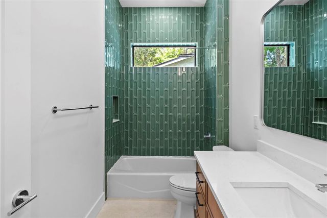 1710 E COMANCHE AVENUE, Tampa, FL 33610