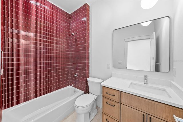 1710 E COMANCHE AVENUE, Tampa, FL 33610