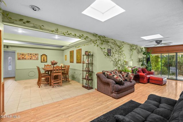 5206 CORNELL Avenue, El Paso, TX 79924