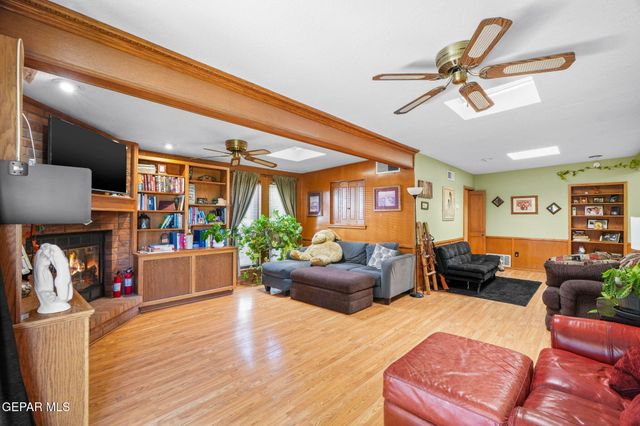 5206 CORNELL Avenue, El Paso, TX 79924