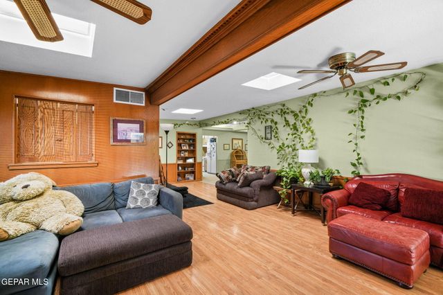 5206 CORNELL Avenue, El Paso, TX 79924